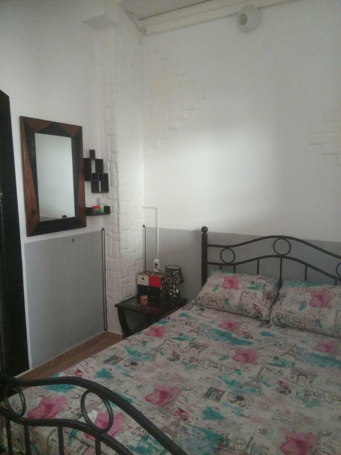 Central, Nice And Clean Apartment! ~Sitia~ 외부 사진